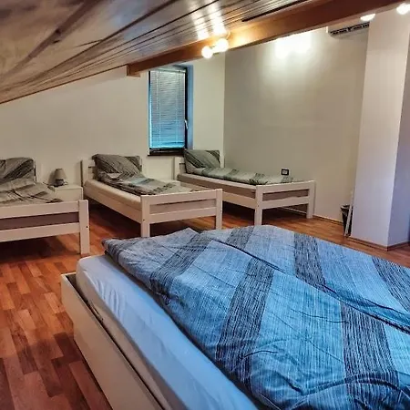 Pr Zajcku * Tolmin