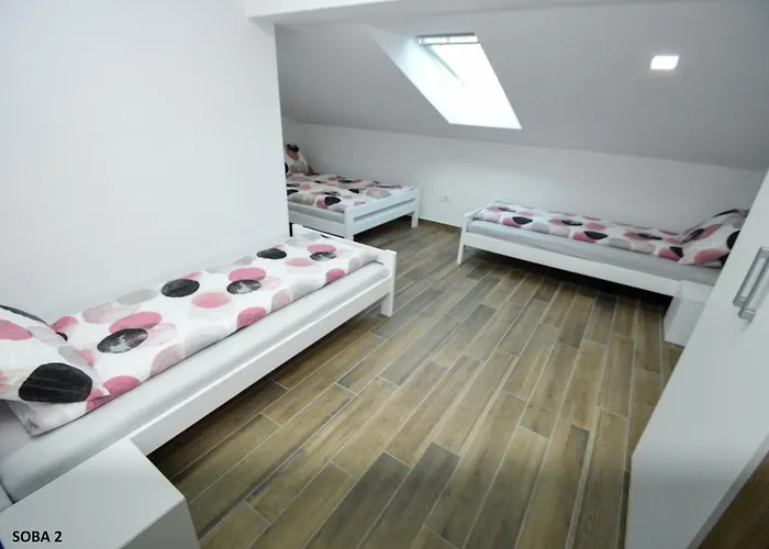 ゲストハウス Pr Zajcku トールミン